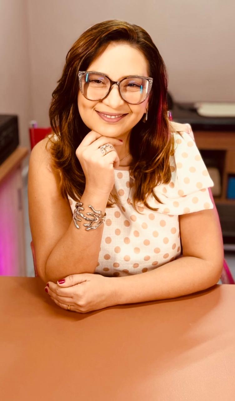 Karla Kelley  Lucas Magalhães da Silva 